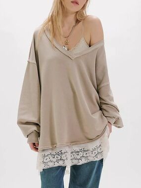 NWT Free People We The Free Venice V-Neck Sweatshirt in Fossil Island Sz M